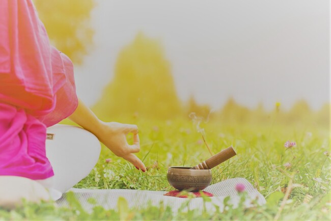 【仙台ロイヤルパークホテル】「アーユルヴェーダ」ガーデンヨガイベント　～アーユルヴェーダヨガと春の過ごし方ミニセミナー～