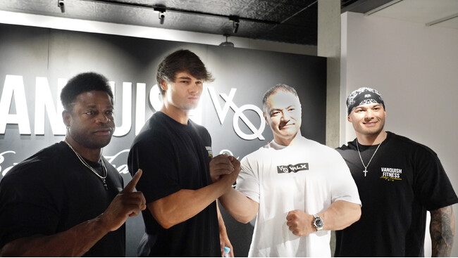 海外からの豪華アスリートを招待した、アパレルブランド「VANQUISH FITNESS」のトークイベントに山本義徳氏が登壇