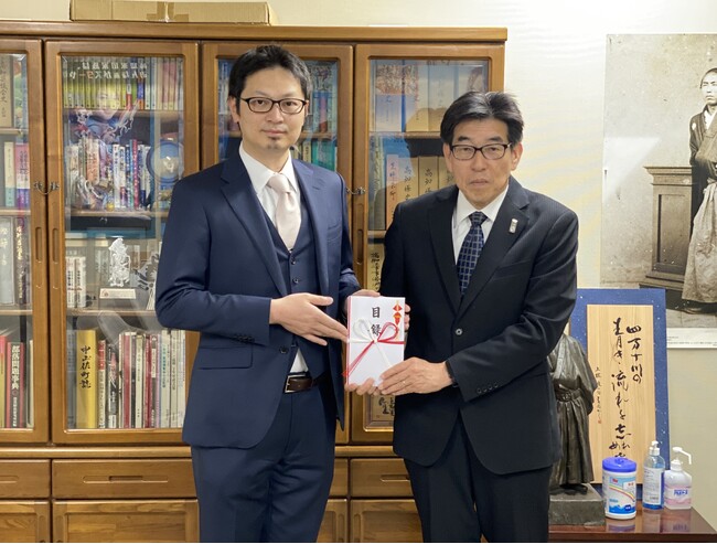 ナイルが高知県の「交通安全関連事業」へ寄付