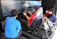 ドライブシミュレーターを活用してタイヤ点検の重要性を訴求　2024年度　タイヤ安全啓発活動を実施