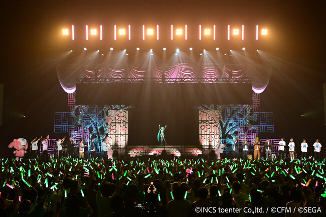 初音ミク16周年を超豪華クリエイターたちと8,000人が日本武道館にて祝福！