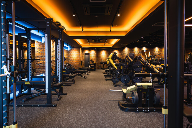 全国で21店舗目！500平方メートル 越の24時間フィットネスジム「URBAN FIT24」大阪・江坂駅前店が2024年4月6日（土）からグランドオープン！