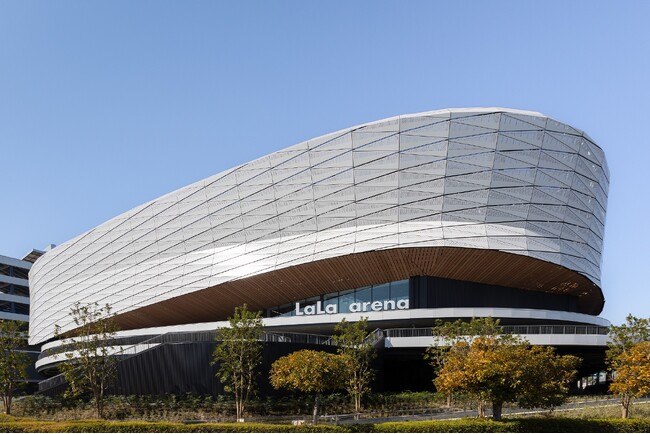 千葉ジェッツのホームアリーナとなる大型多目的アリーナ「LaLa arena TOKYO-BAY 」4月17日竣工