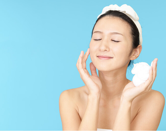 入浴中の顔の乾燥が気になる！保湿方法はどうする？入浴中のフェイスケアに関するアンケート調査開始のお知らせ