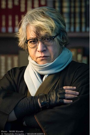 【T-BASE】京極夏彦作家デビュー30周年を記念した「京極堂ドール」が2024年夏に発売決定！