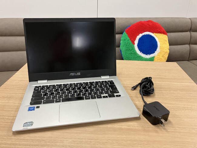 ロッテ、藤沢市立看護専門学校へパソコン機器を寄贈～学べる環境づくりをサポート～