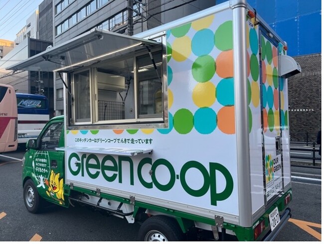 能登町の仮設住宅でEVキッチンカーによるカフェを開催