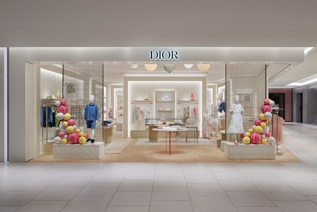 【BABY DIOR】GINZA SIXにベビー ディオールが誕生