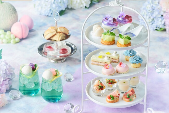 【横浜・大宮】『きらめく紫陽花アフタヌーンティー』旬のマスカットやメロンを贅沢に使用した、初夏を彩る“紫陽花”スイーツを限定販売