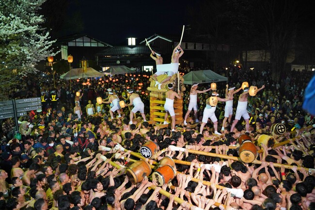 【岐阜県飛騨市】5年ぶりの完全復活!「古川祭」で裸男のぶつかり合いや夜祭が開催