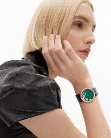 【DIOR TIMEPIECES】 新作「ラ デ ドゥ ディオール エトワール デ ヴァン」登場