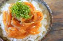 漁師風いか醤油漬け(150g) / 800 円(税込) 漁師風いか醤油漬け(150g) / 800 円(税込)