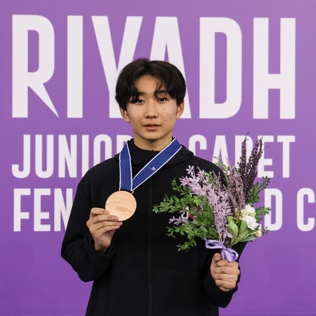 【フェンシング】男子サーブル カデ世界選手権(サウジアラビア/リヤド)で河原資起(かわはら もとき)が銅メダル獲得！
