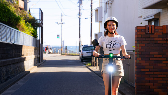 楽天「Show !t」で特定小型電動キックボードをを購入して初夏の走行を楽しもう！4月24日(水)からフロントバッグプレゼントキャンペーンを実施。楽天スーパーセールに参加しポイント10倍プレゼント！