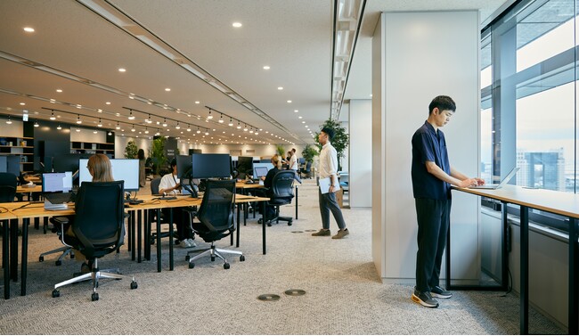 東京都臨海副都心への『本社移転』と『教育支援』他で地域開発に貢献