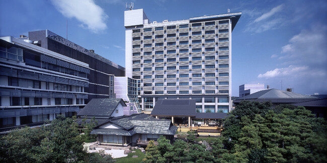 北陸新幹線が「福井」へ！１００年に１度の「あわら温泉」と「旅館」の前代未聞大改革
