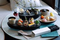 パレスホテル東京とのコラボレーション「アフタヌーンティー“Stones” MONTBLANC Edition」の販売を発表