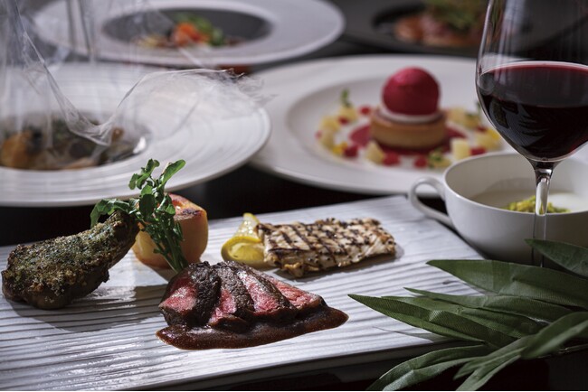 摩天楼ディナー 宮崎牛と夏の彩／ザ ロイヤルパークホテル アイコニック 東京汐留