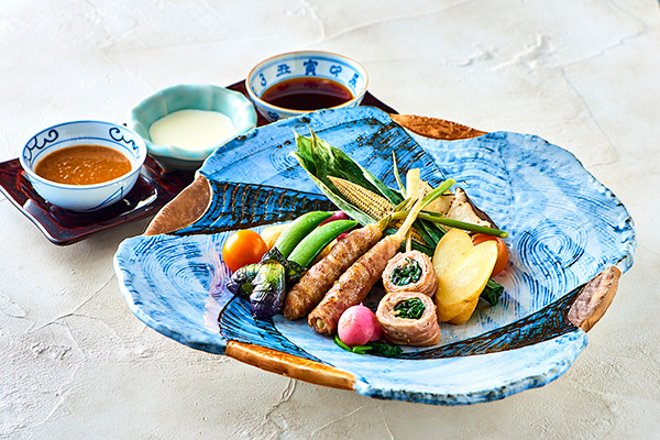旬の新生姜とヤングコーンの炭火焼きを味わえる四季彩ランチ