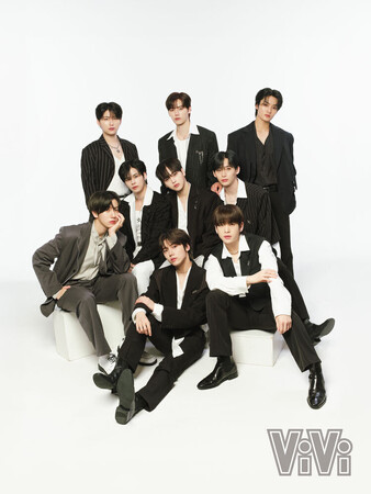 5月23日(木)発売のViVi7月号「ビビビッ」に、クールで大人なラブソングを引っ提げてCRAVITYがカムバック！