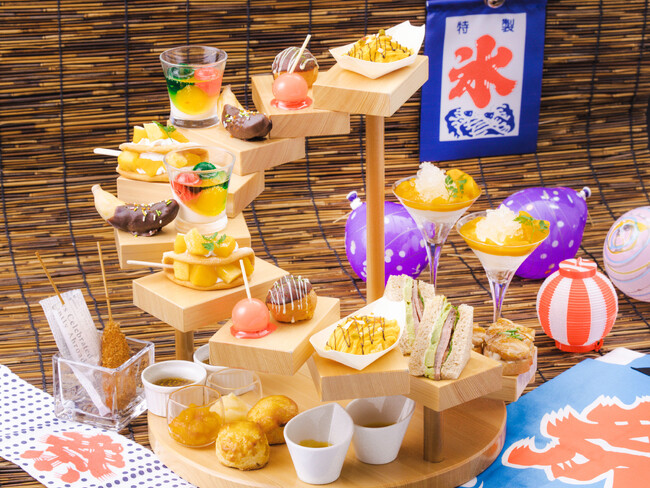 焼きそば、たこ焼き、りんご飴！夏を先取り、夜店メニューがかわいくレトロなスイーツに！