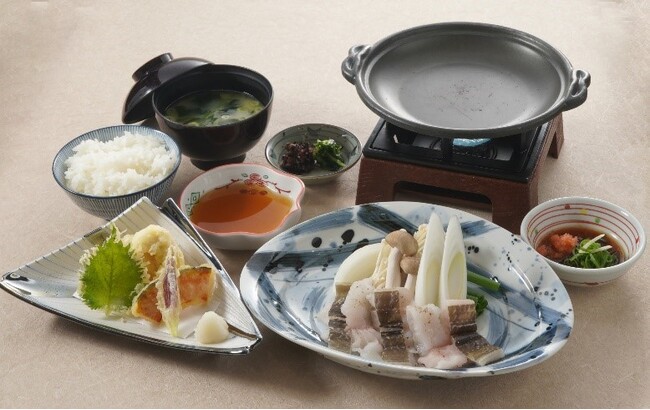 淡路ハイウェイオアシスのメインダイニング お食事処「みけ家」より旬の穴子を使った季節限定メニューが登場！2024年6月1日(土)より提供開始