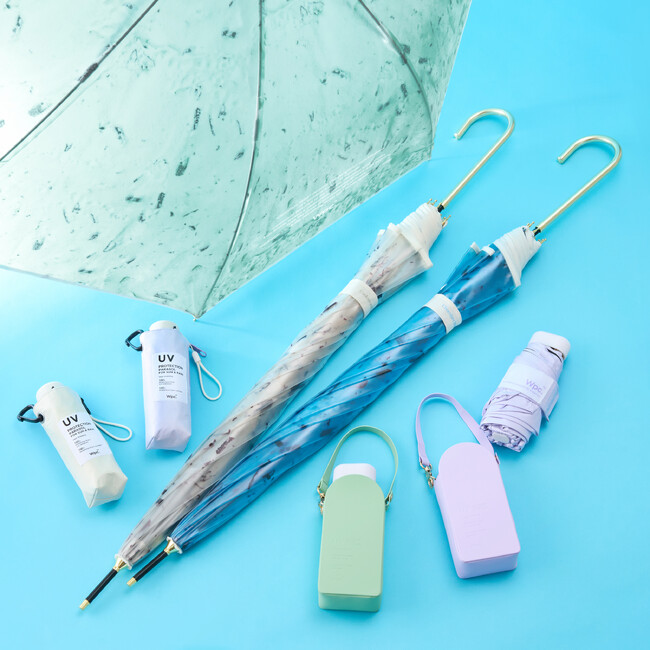 かわいく、スマートに梅雨を楽しもう!どんなお天気にも対応できる傘がPLAZAに勢ぞろい。
