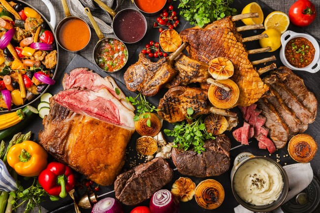【ホテルグランヴィア広島】涼しくガッツリ！世界中で愛される肉料理とビールを堪能！旅するブッフェ 世界の肉フェスを開催