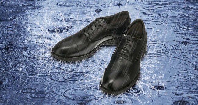 梅雨シーズン到来!突然の雨も気にならない防水レザーシューズ発売