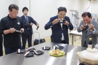 【岡山理科大学】わずか1年で60ｇ→2,051ｇに　宮崎・都農町での陸上養殖、抜群の成果