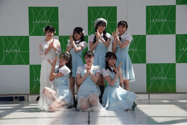 STU48 1stアルバムリリースイベントをラゾーナ川崎プラザで開催千鳥の鬼レンチャンで話題の池ちゃんオープニングアクトで登場！
