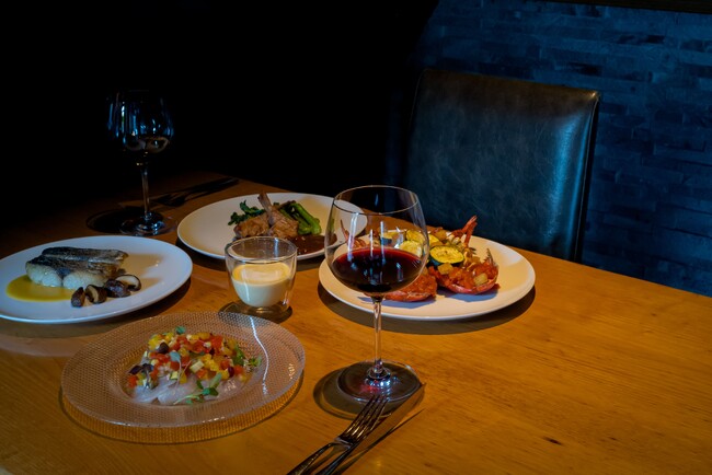 毎回4名で楽しめる、定額通い放題のサブスクフレンチ。会員制レストラ『Provision』が6月のマンスリーメニューを公開。