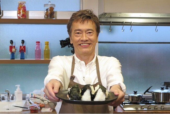 “えんけん”こと俳優・遠藤憲一 人生初の自炊番組！「玉ねぎの皮ってどこからむくんだっけ？」料理初心者のえんけんが土鍋炊飯、味噌汁の出汁取りに挑戦！おにぎり・味噌汁・肉じゃがの３品を作る！