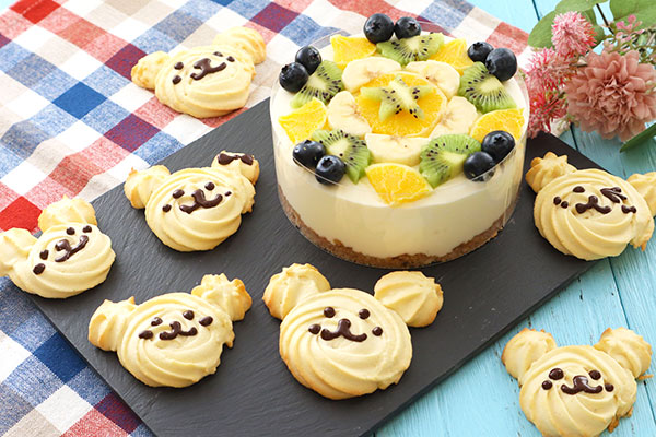 【8月開催・申込受付中】夏休みは親子で楽しくパン＆ケーキ作り★かわいいラッコパンやくまさんの形のクッキーを作りましょう♪ラ・キャリエールクッキングスクール