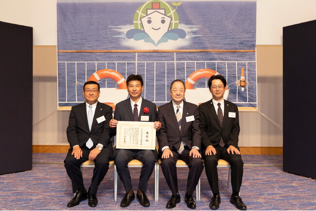 長野県松本市から北海道北広島市への飲料輸送において、エコシップ・モーダルシフト事業海事局長表彰受賞