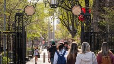 テンプル大学のロースクールと大学院教育学研究科が、US ニューズ &ワールド・レポートで高評価、法廷弁論部門では全米1位を獲得