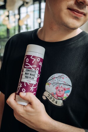 【モクシー大阪新梅田】オリジナルT-shirtまたはオリジナルタンプラー付きの宿泊パッケージを７月１日から販売開始！