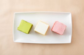 「お~!MOCCI」<抹茶><プレーン><苺> 1箱3個入 891円(税込) 「お~!MOCCI」<抹茶><プレーン><苺> 1箱3個入 891円(税込)