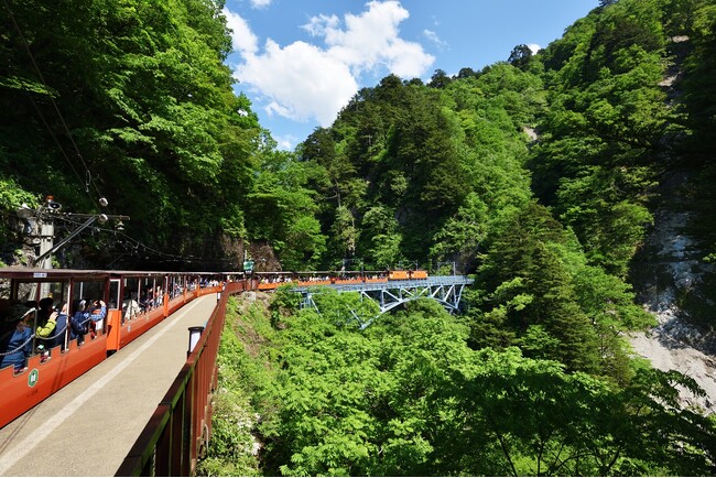 「トロッコ電車で行く黒薙温泉満喫噴泉見学ツアー」開催！