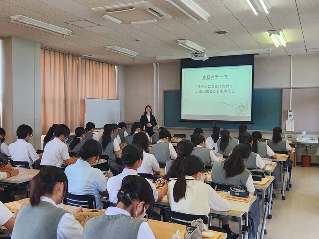 【ホテル業の魅力や業務内容の理解を深める】進学・就職を控えている学生様向けビジネスマナー講習を開催しました！