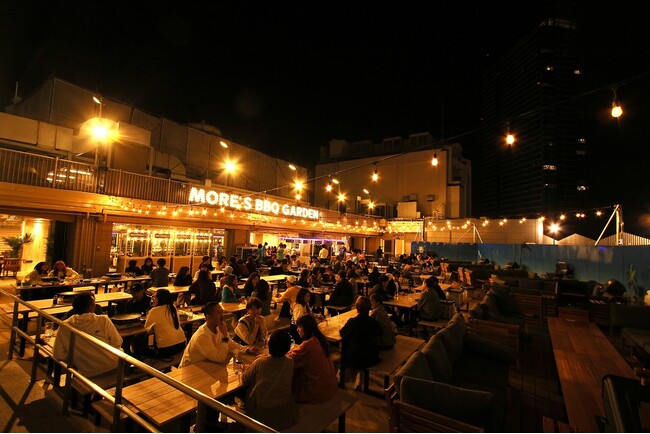 シティポップな音楽に酔いしれる、特別なビアガーデン！横浜モアーズ屋上「モアーズ BBQビアガーデン」で、一夜限りのイベント『CITY POP NIGHT』を6/29に開催