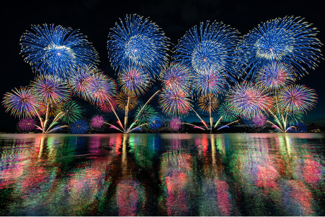 2日間で21,000発!宍道湖花火大会を遊覧船から鑑賞する特別ツアーの参加者を募集中!