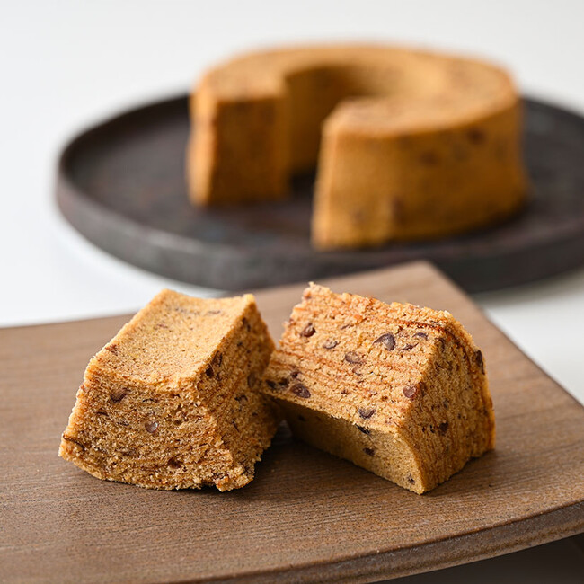 榮太樓總本鋪 和菓子屋の“あんこバウムクーヘン”を新発売