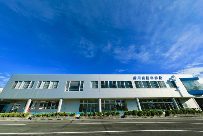 掛川自動車学校は、「街をつくる教習所」へ。新たなビジョンと新ブランドにまつわるCIを発表