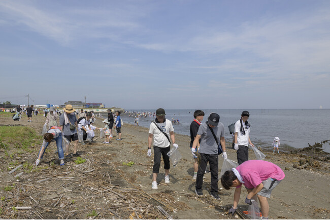 「千葉県木更津市でビーチクリーン活動」を実施