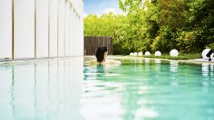 夏休みは佐賀に行こう！絶品お肉や屋外プールを満喫できるファミリー向け特別プランを提供開始