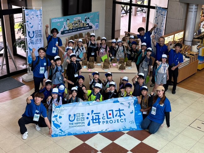 鳥取ならでは！「砂の美術館」で児童たちが海の生態系を表現！オリジナル体験学習イベント「学ぼう！海の生態系」を開催しました！