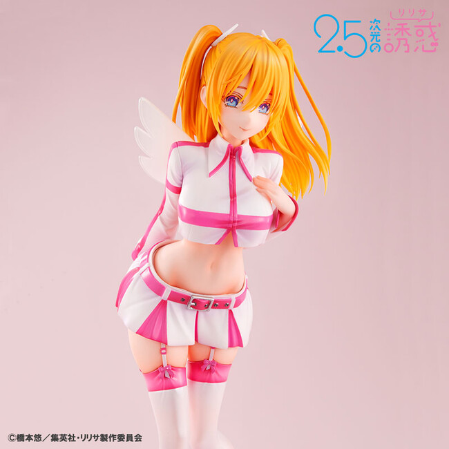 TVアニメ『2.5次元の誘惑』から、天野リリサの最初のコスプレ形態“リリエル 天使衣装”が立体化。あみあみ含む一部流通限定でのご案内。