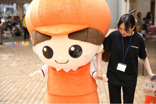 株式会社ハッピースマイルのイメージキャラクター「エミちゃん」Sunshine City PLAYPARKにてお披露目会を開催