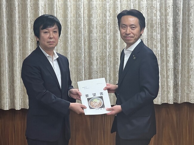 【山形県山形市】日本そば消費額日本一を目指して！家庭調査の日本そばとうどんの集計を別々にすることを国に要望しました。